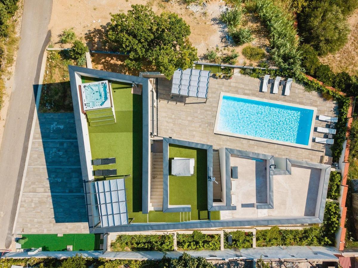 Perla Nera Heated Pool & Sauna Stan Trigraci Esterno foto